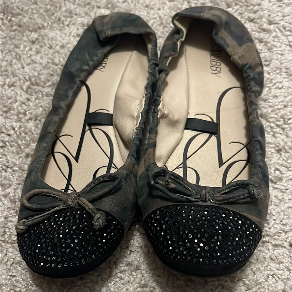 Sam & Libby Camouflage Ballet Flats with Black Accents - Picture 2 of 3